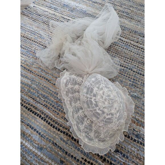 Vtg White Wedding Derby Hat Lace Beaded Veil Flower Applique Coquette Royalcore main image 14